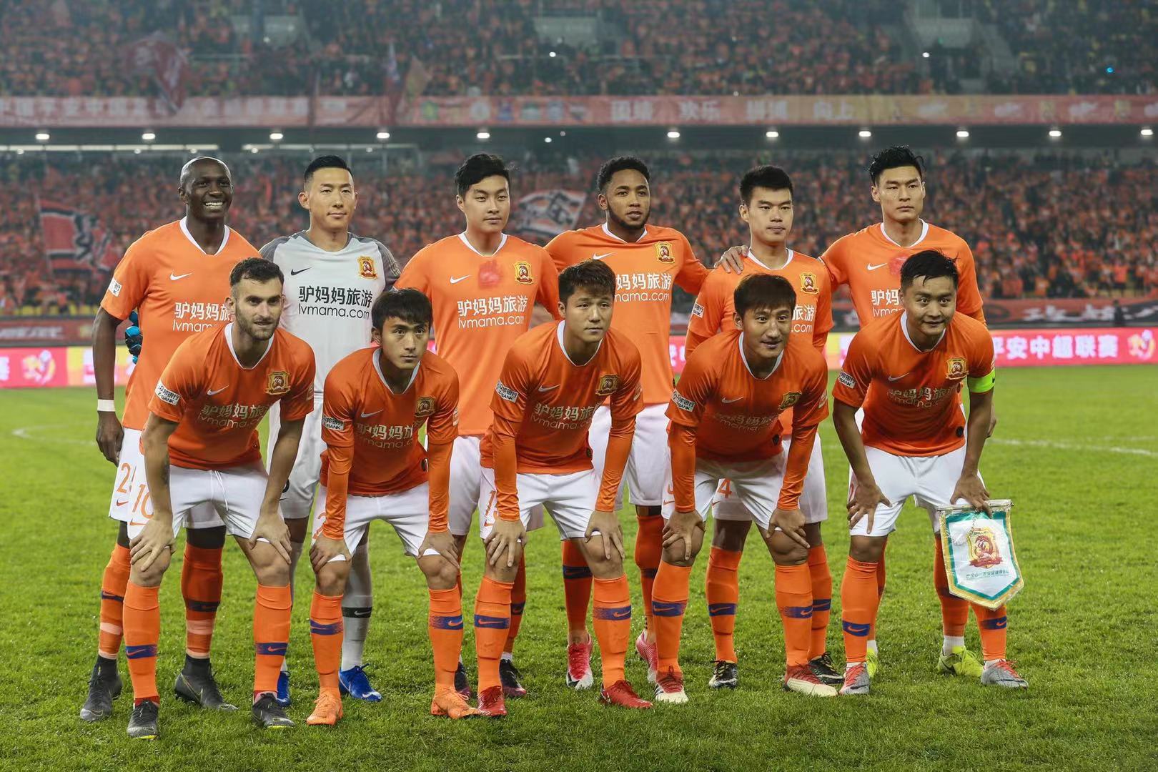 这也是他首 这也是他首