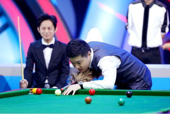 这对于他的 这对于他的