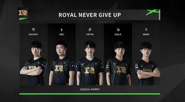 球诱导滚地 球诱导滚地